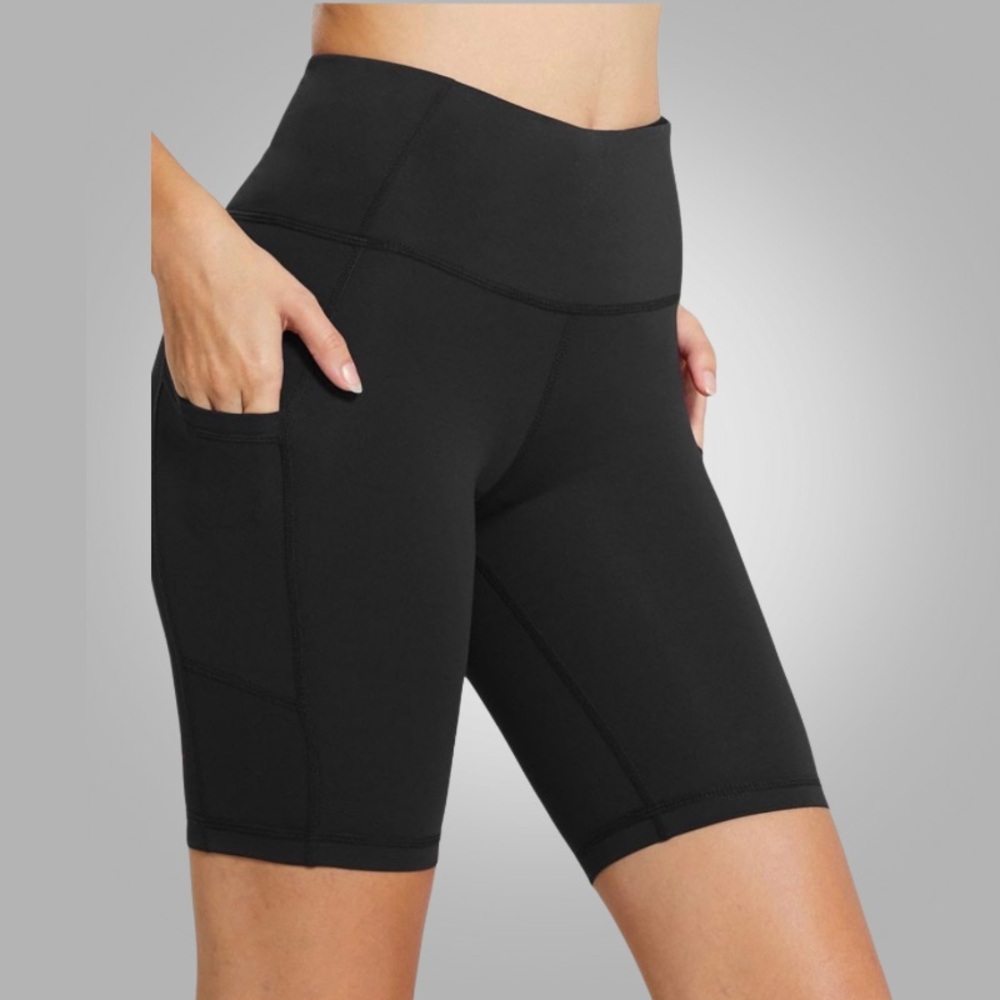 Baleaf High Rise Biker Shorts w/ Pockets Black Size M NWOT